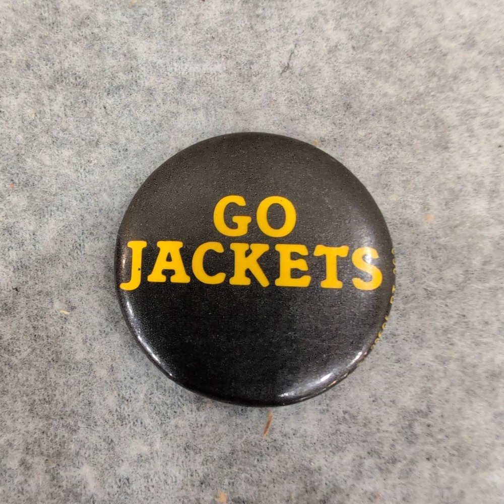 Vintage Go Jackets Pinback Button Black Yellow Sports Fan Memorabilia
